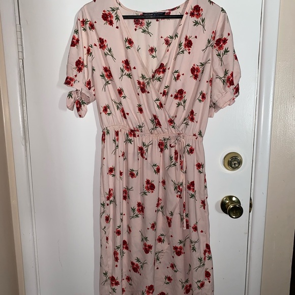 Floral dress - Picture 2 of 2